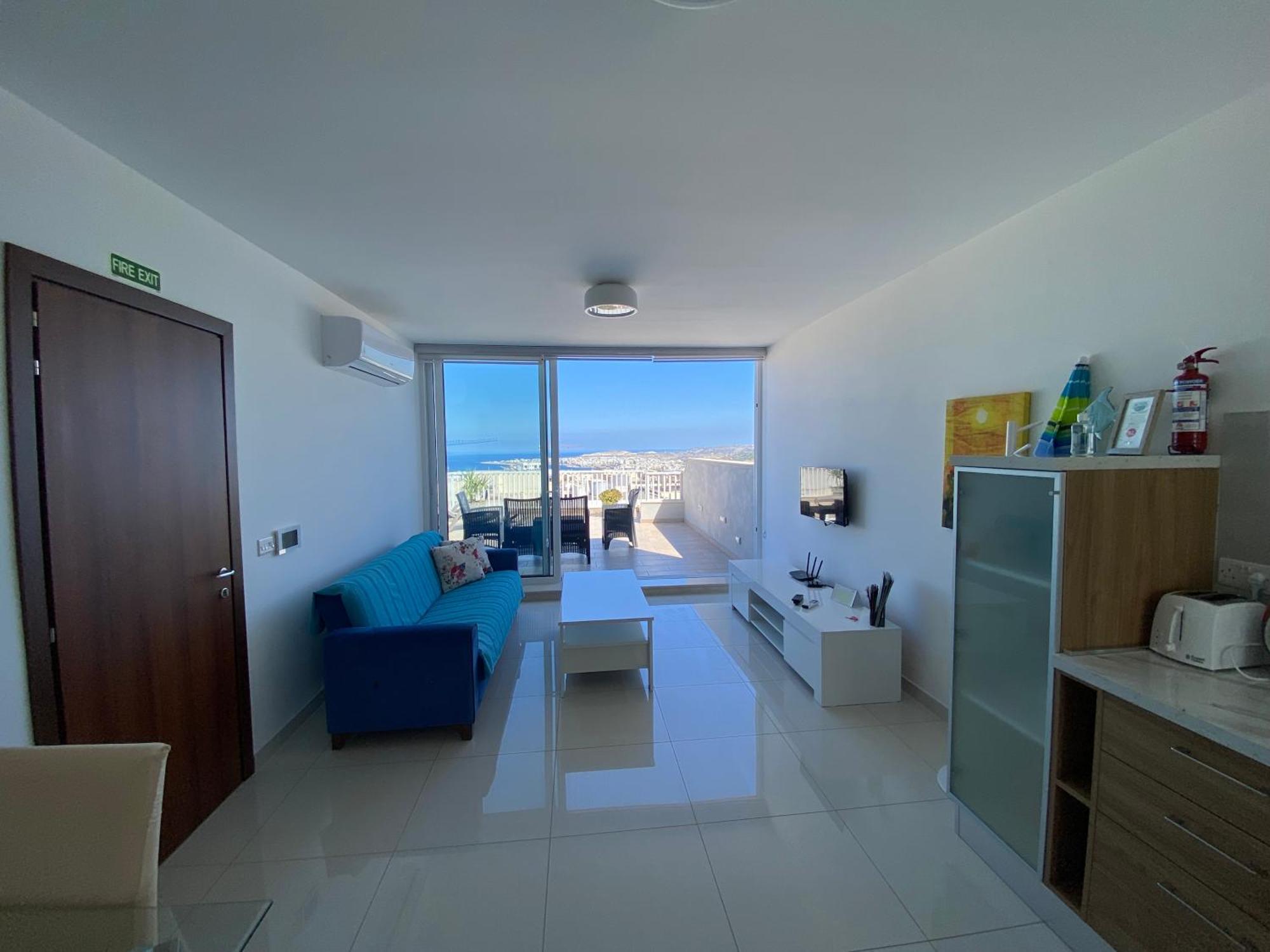 Sunshine Apartments Mellieha - Modern Two Bedroom Penthouse With Terrace المظهر الخارجي الصورة